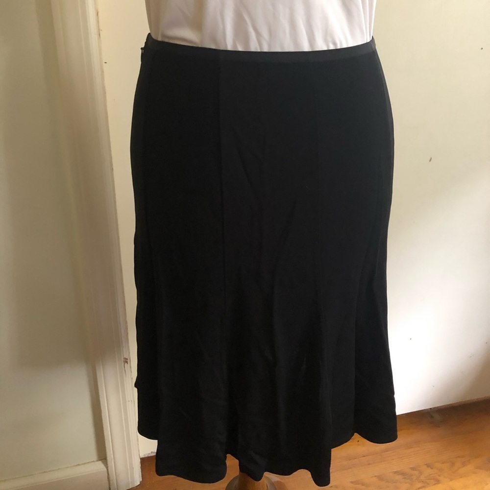 NWT Tahari Skirt